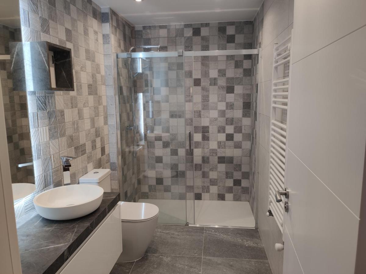 Apartamentos San Roman Retorta Luaran gambar